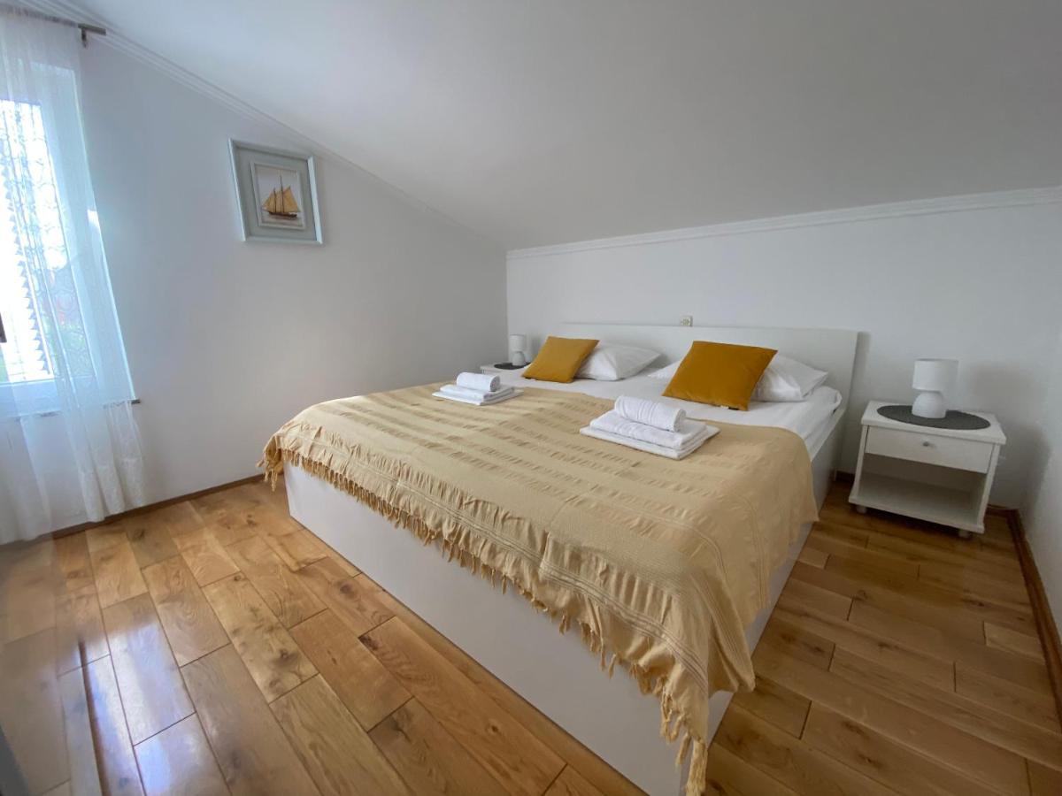 Apartamento Emanuela 2 Novalja Exterior foto