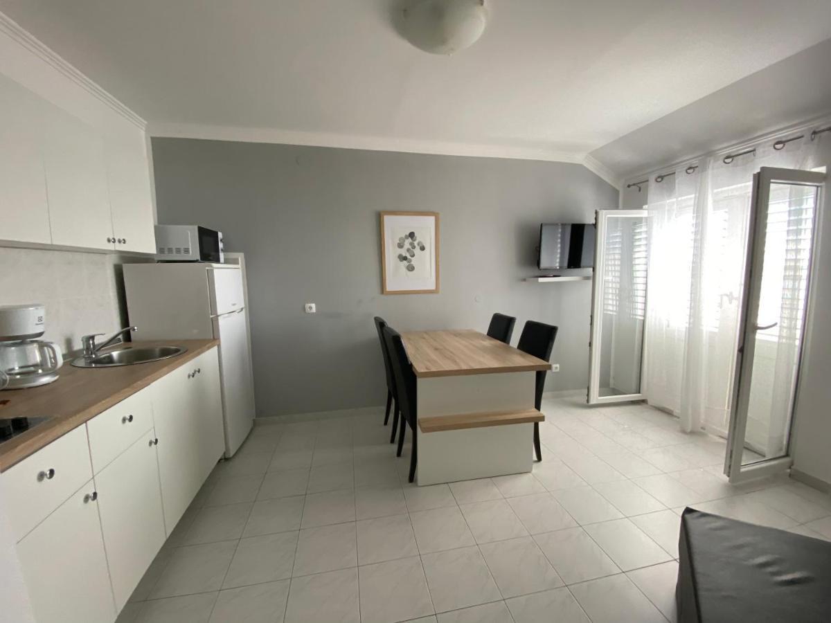 Apartamento Emanuela 2 Novalja Exterior foto